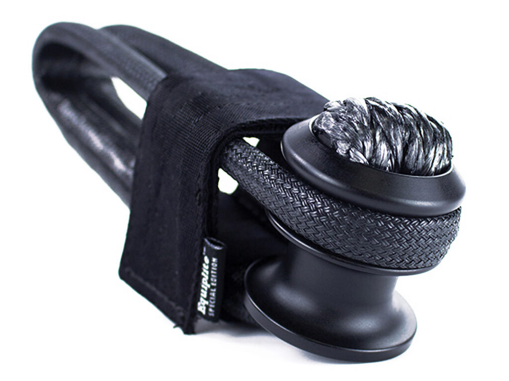 Equiplite connector